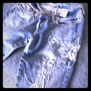 Lucky Dungarees - flower embroidered